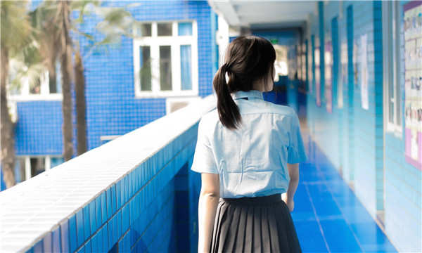 龙滚镇如何找到一个可以帮助我生孩子的女人？